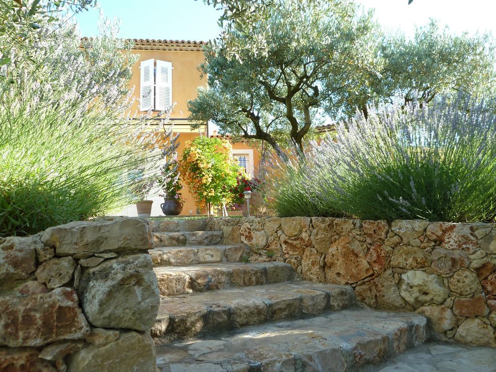 Mas De L'Olivette Bed & Breakfast Котиняк Екстериор снимка